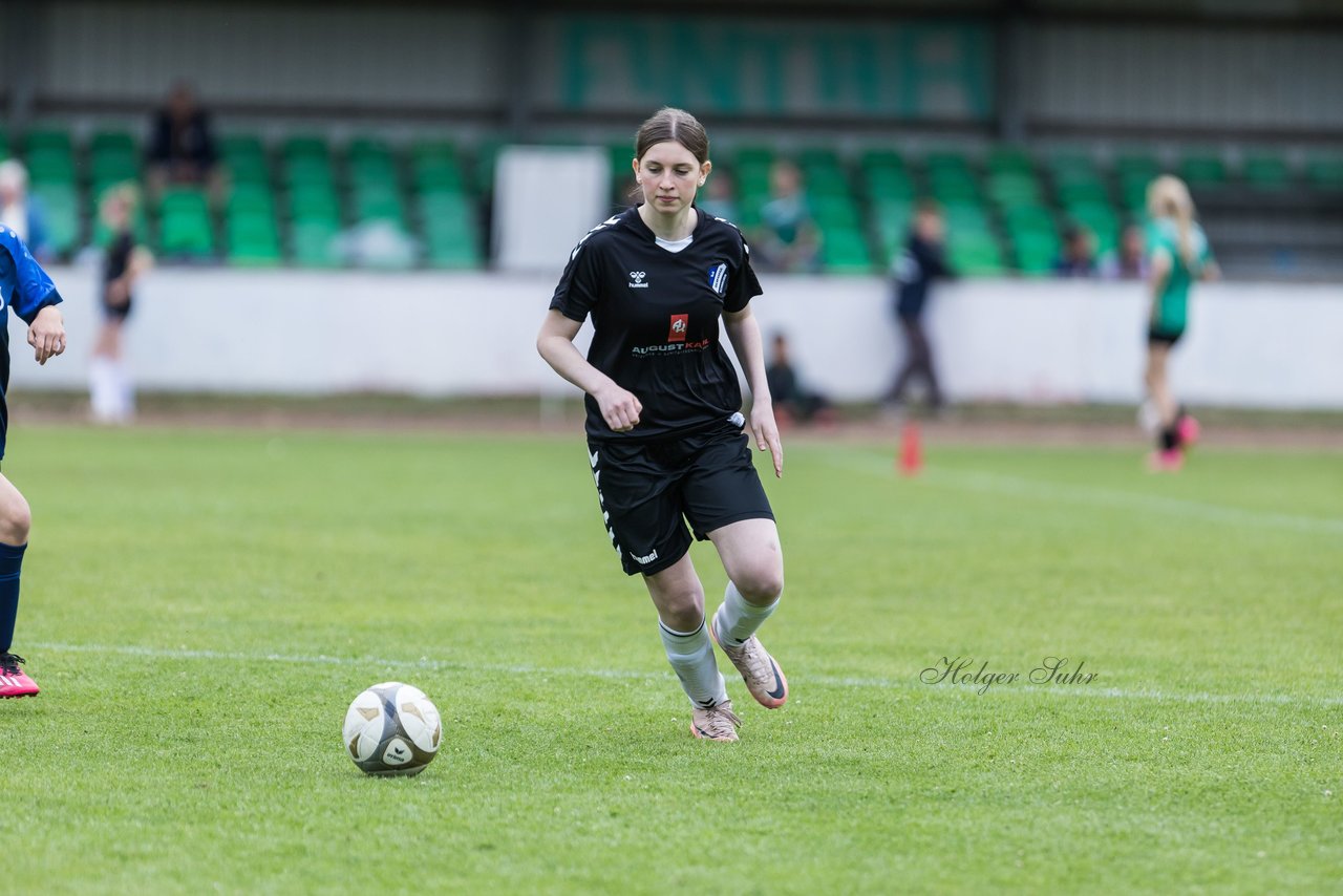 Bild 335 - Loewinnen Cup